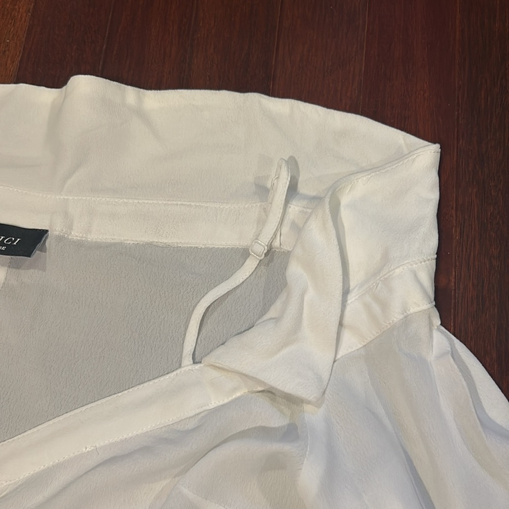Vici White City Summer Cold Shoulder Blouse - Picture 6 of 7